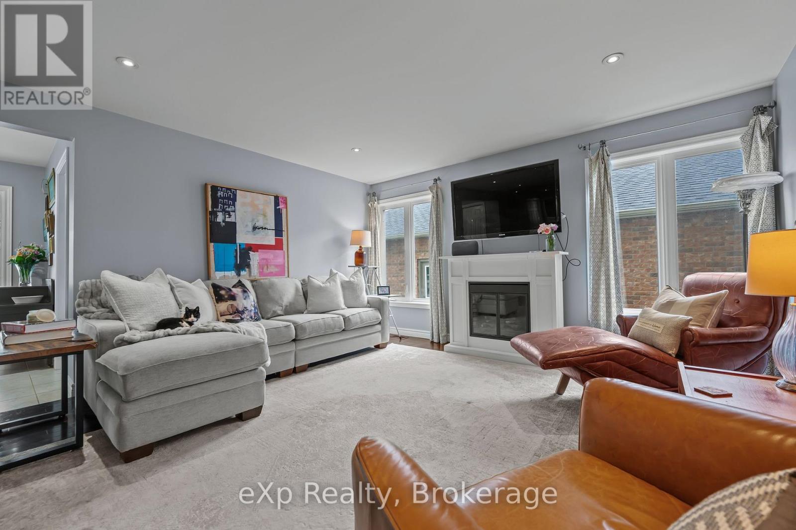 34 Walser Street, Centre Wellington, Ontario  N0B 1S0 - Photo 9 - X12223047