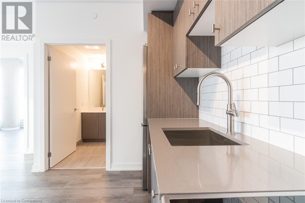 15 Wellington Street S Unit# 502, Kitchener, Ontario  N2G 0E4 - Photo 9 - 40741322
