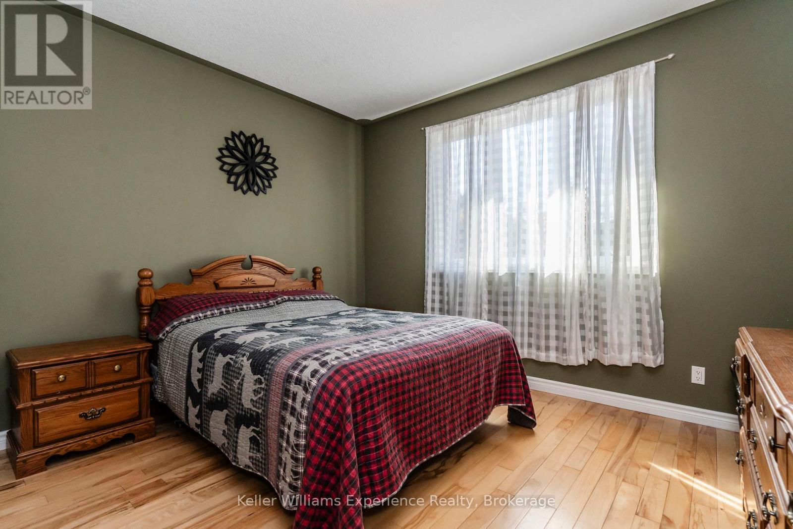 2777 Old Fort Road, Tay, Ontario  L4R 4K3 - Photo 12 - S12223098