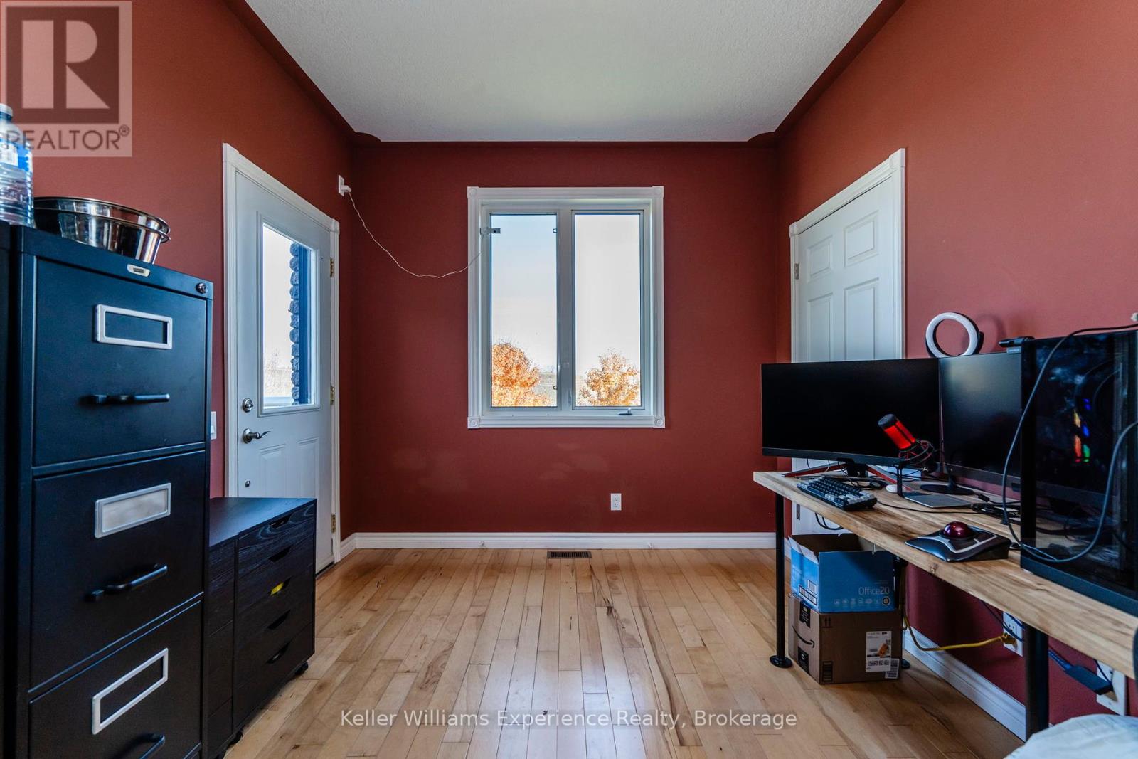 2777 Old Fort Road, Tay, Ontario  L4R 4K3 - Photo 17 - S12223098