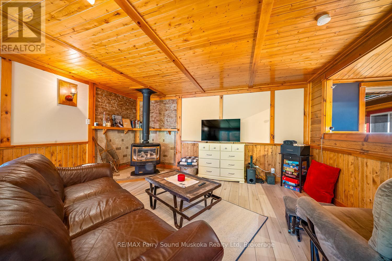 7 Municipal Drive, Mcdougall, Ontario  P2A 2W9 - Photo 26 - X12223118