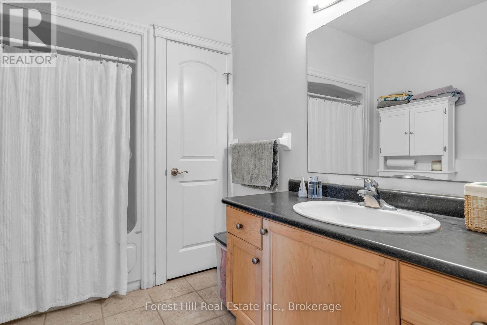 104 - 555 King Street E, Kitchener, Ontario  N2G 2L9 - Photo 15 - X12223128