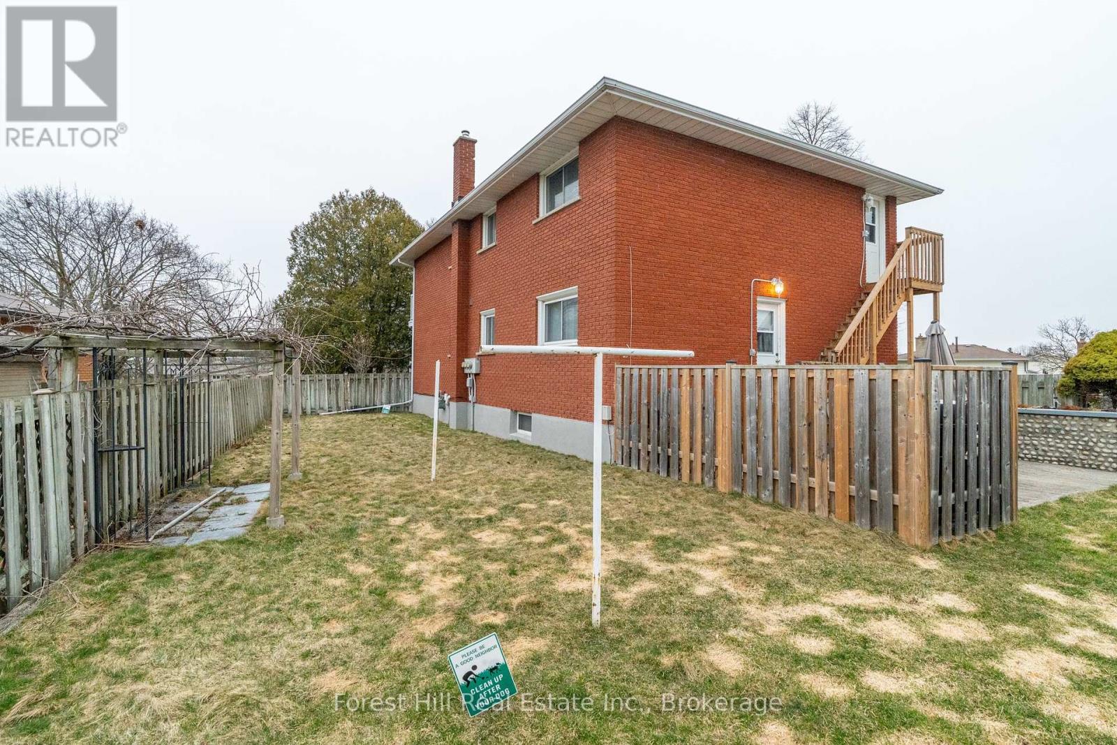 35 Shaftsbury Drive, Kitchener, Ontario  N2A 1N4 - Photo 30 - X12223147