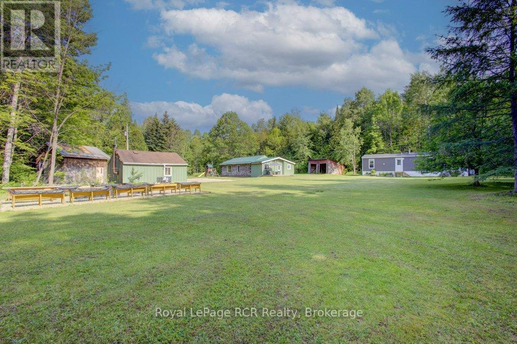 8667 15 Side Road, Wellington North, Ontario  N0G 1A0 - Photo 35 - X12223194