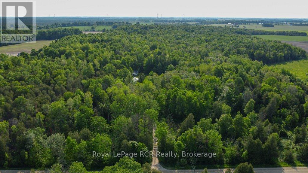 8667 15 Side Road, Wellington North, Ontario  N0G 1A0 - Photo 42 - X12223194