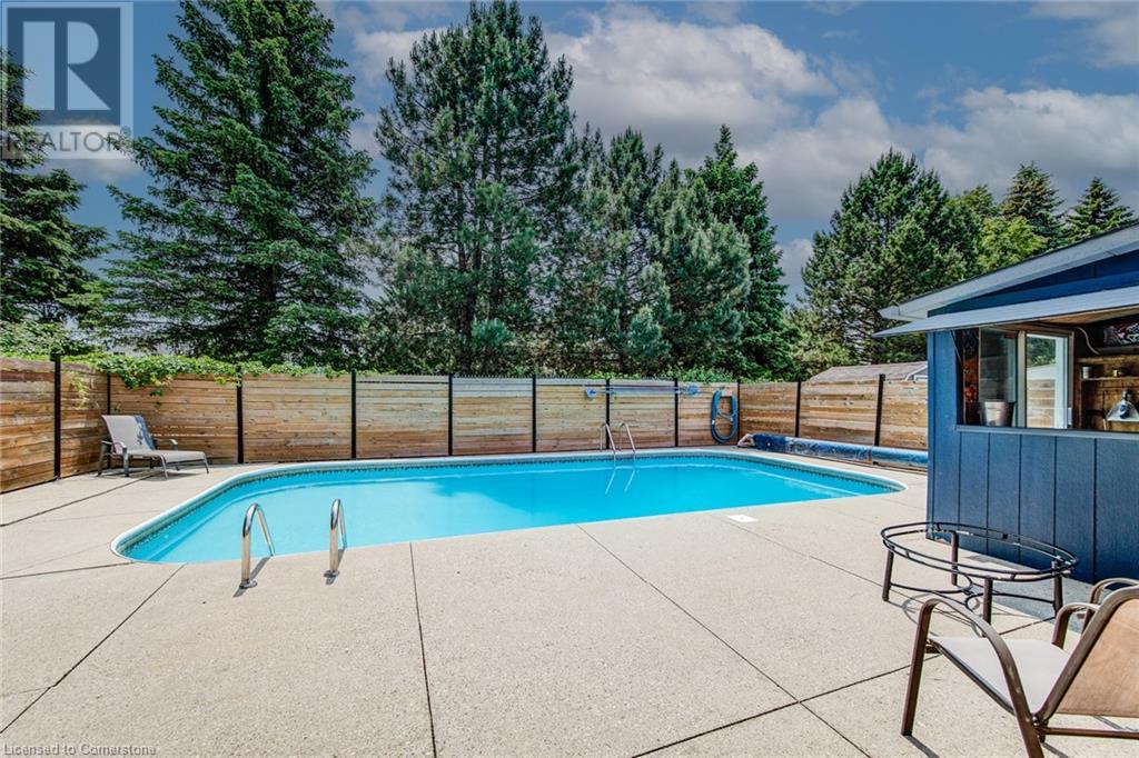 23 GRAYWOOD Court, Kitchener, Ontario