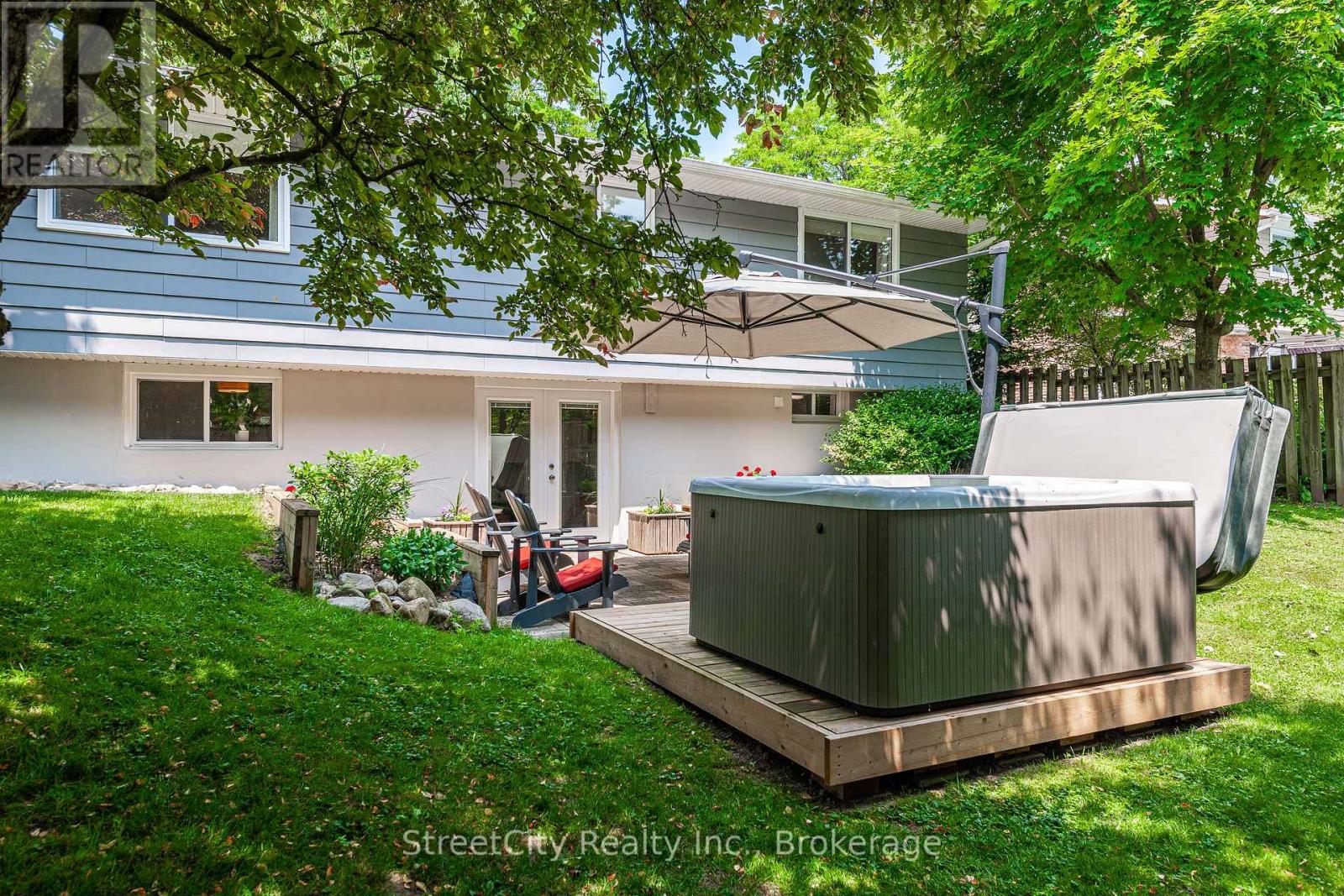 31 Park Lane Drive, Stratford, Ontario  N5A 5C1 - Photo 40 - X12223335