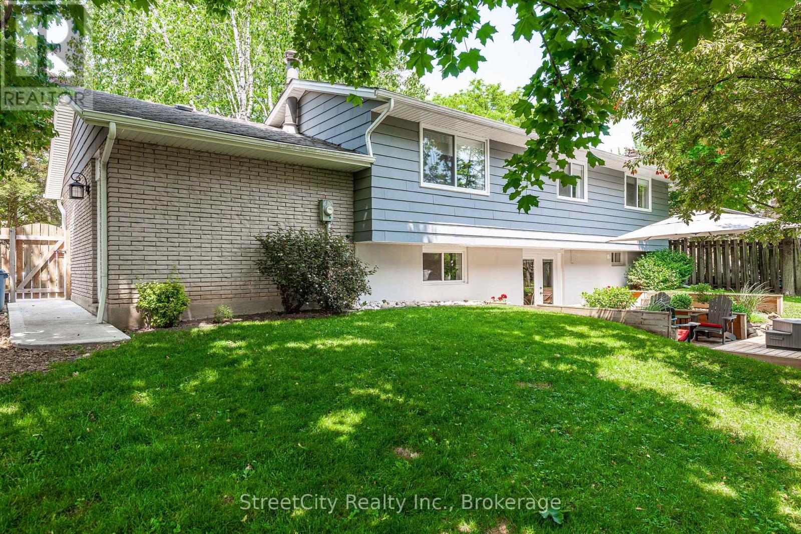 31 Park Lane Drive, Stratford, Ontario  N5A 5C1 - Photo 41 - X12223335