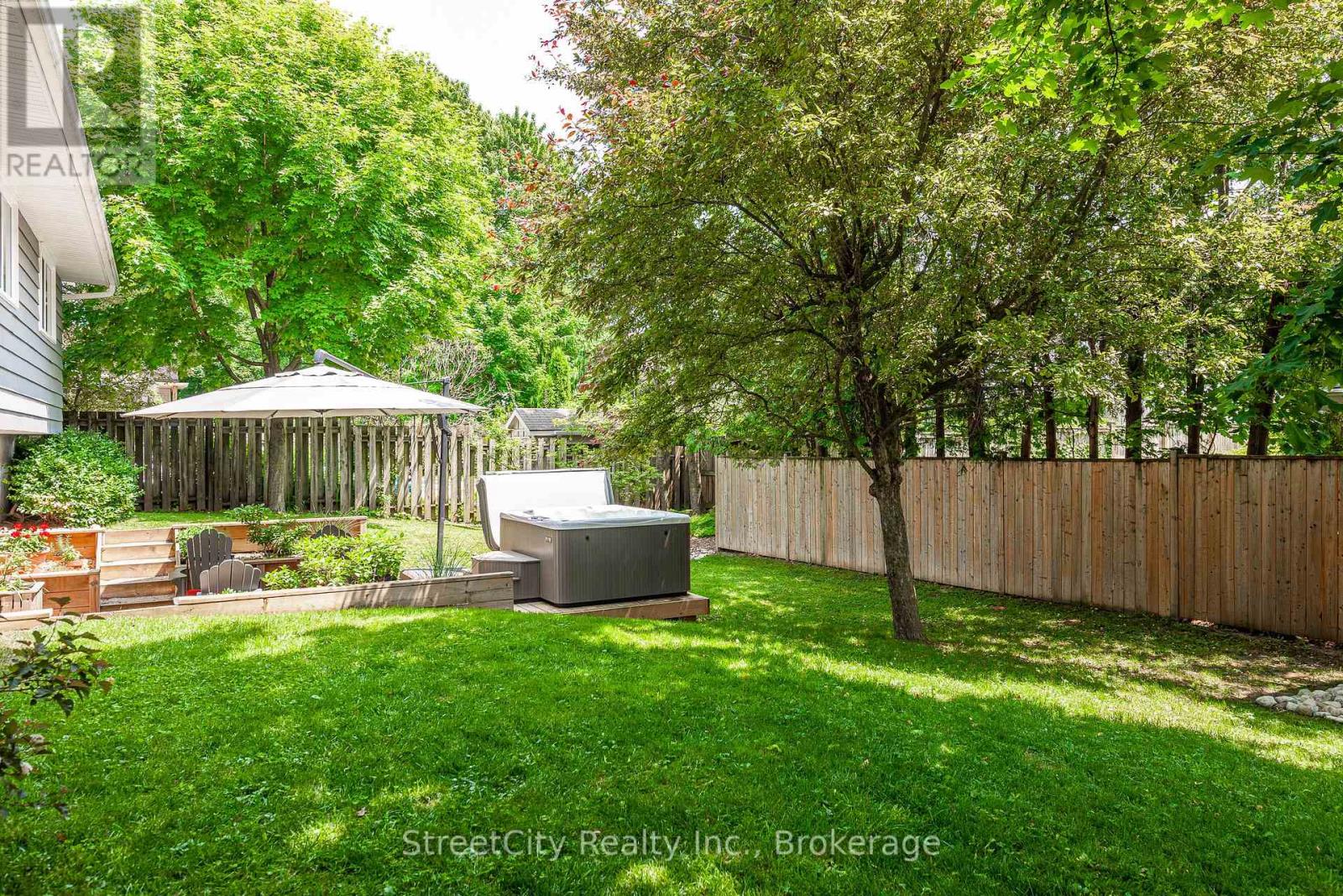 31 Park Lane Drive, Stratford, Ontario  N5A 5C1 - Photo 42 - X12223335