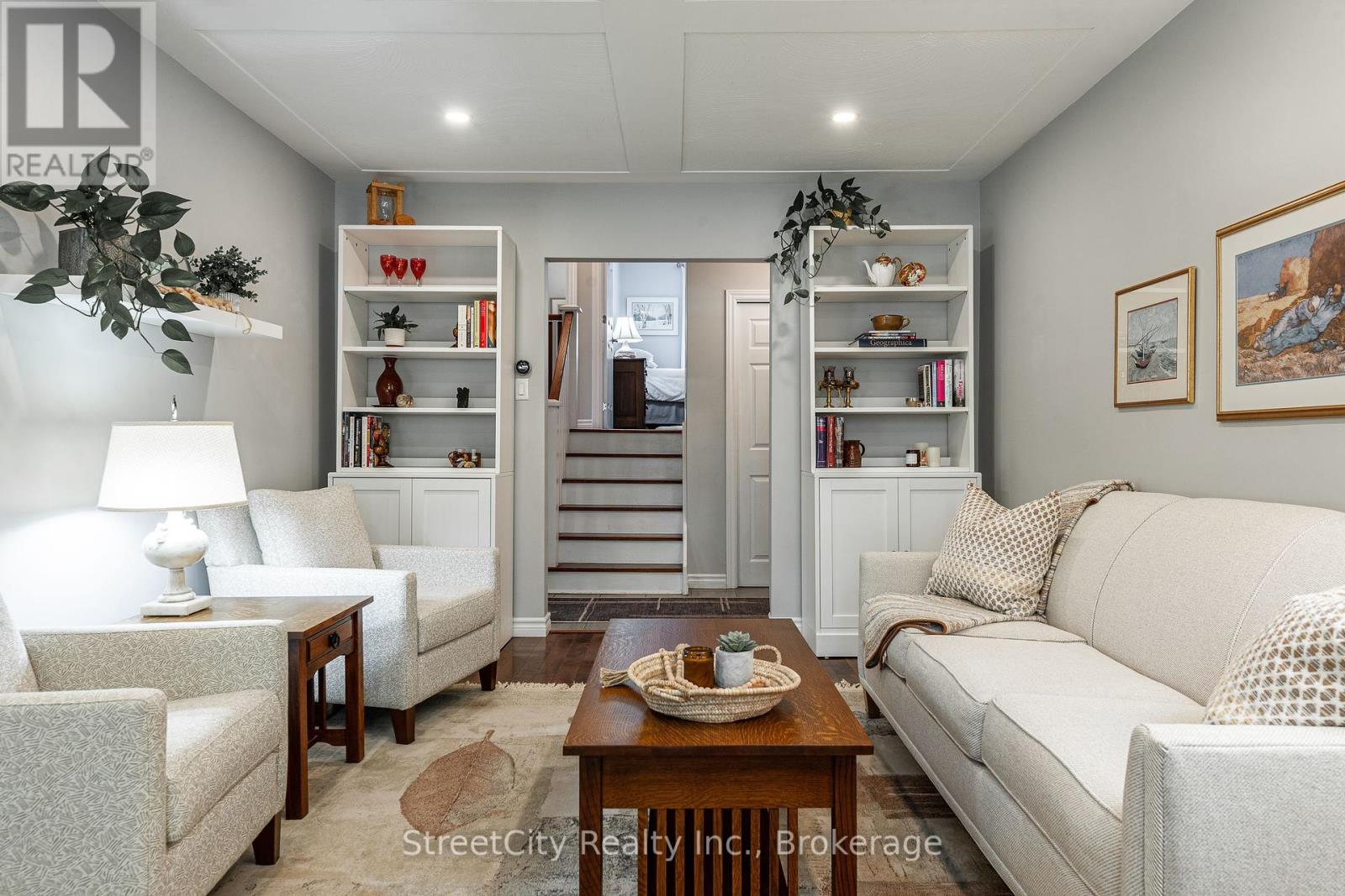 31 Park Lane Drive, Stratford, Ontario  N5A 5C1 - Photo 9 - X12223335