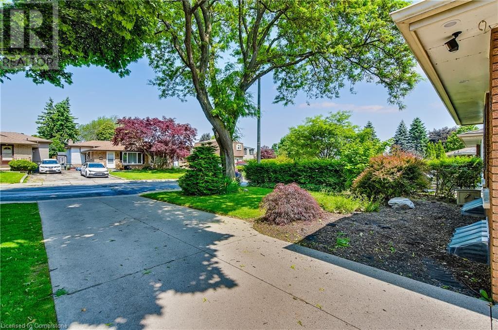 23 Gillard Street Unit# Upper, Hamilton, Ontario  L9C 6B9 - Photo 6 - 40741683