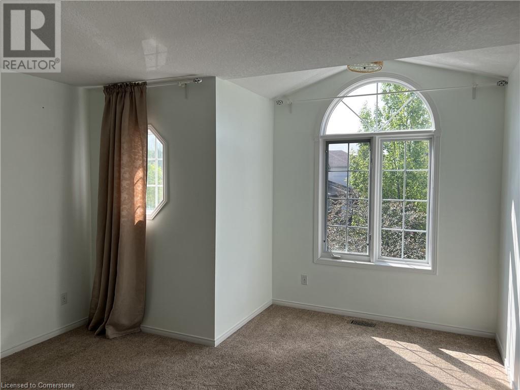 358 Univeristy Downs, Waterloo, Ontario  N2K 4B1 - Photo 2 - 40741586