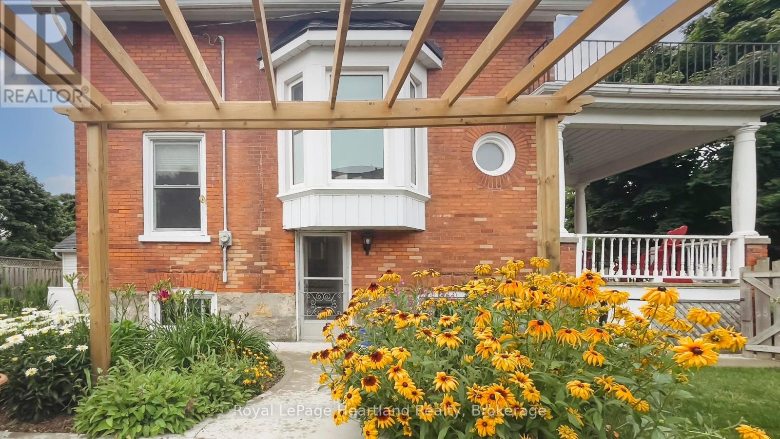 123 Keays Street, Goderich, Ontario  N7A 3N1 - Photo 37 - X12223479