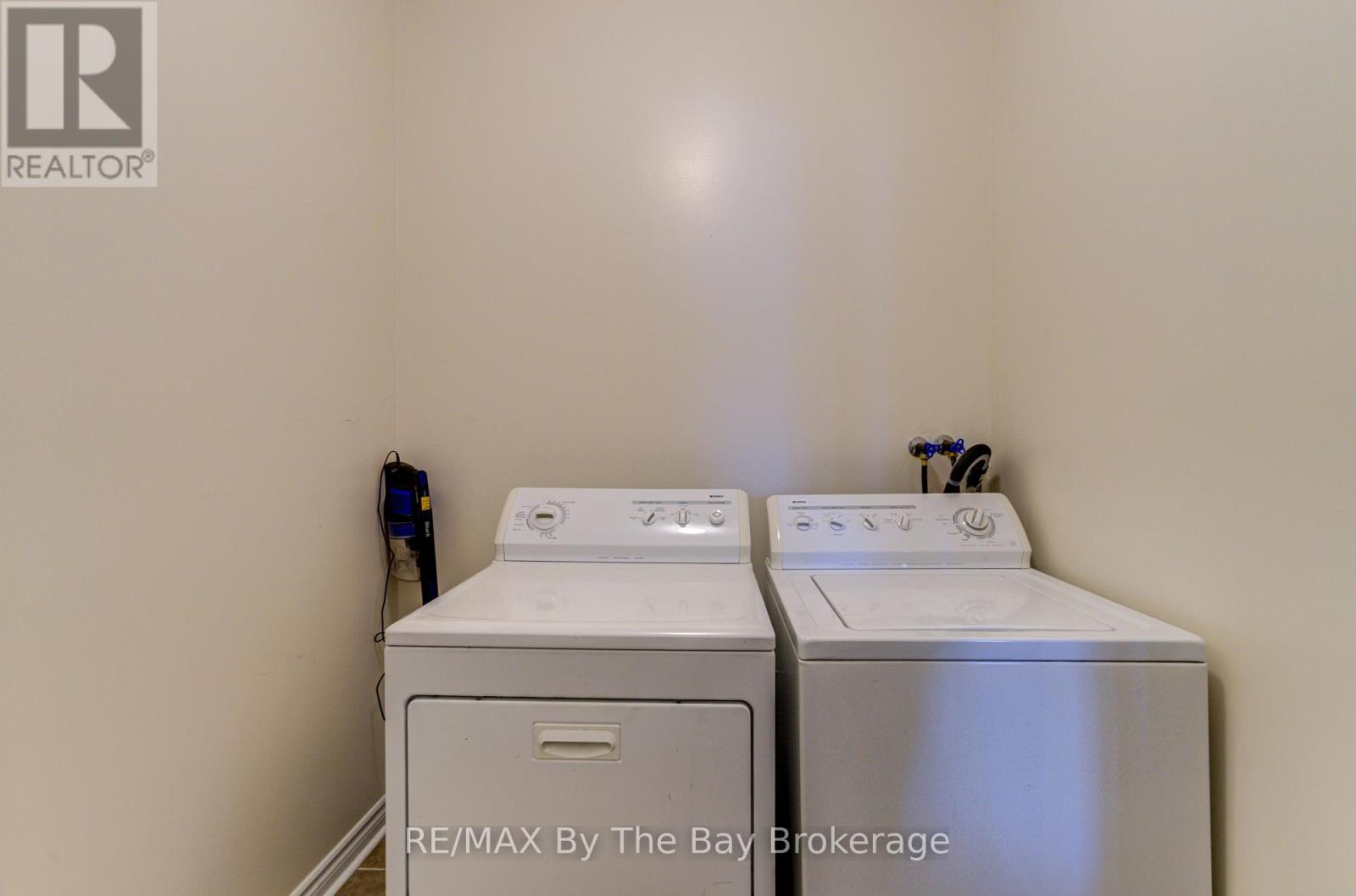 14 Surfside Crescent S, Collingwood, Ontario  L9Y 4Z8 - Photo 22 - S12223581