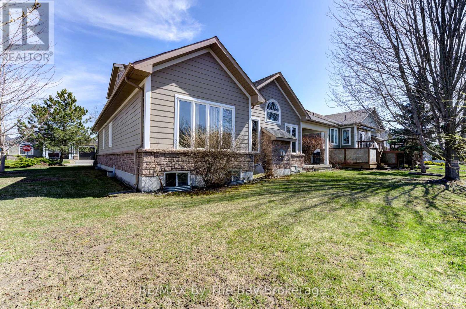 14 Surfside Crescent S, Collingwood, Ontario  L9Y 4Z8 - Photo 34 - S12223581