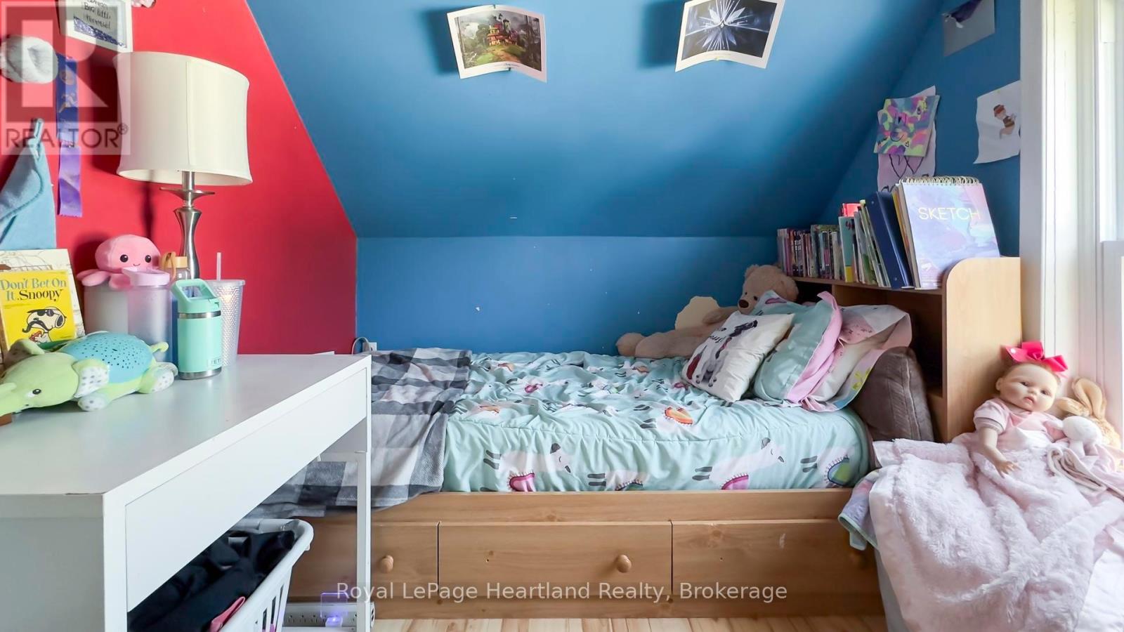 88 Richmond Street N, Bluewater, Ontario  N0M 1X0 - Photo 25 - X12223618