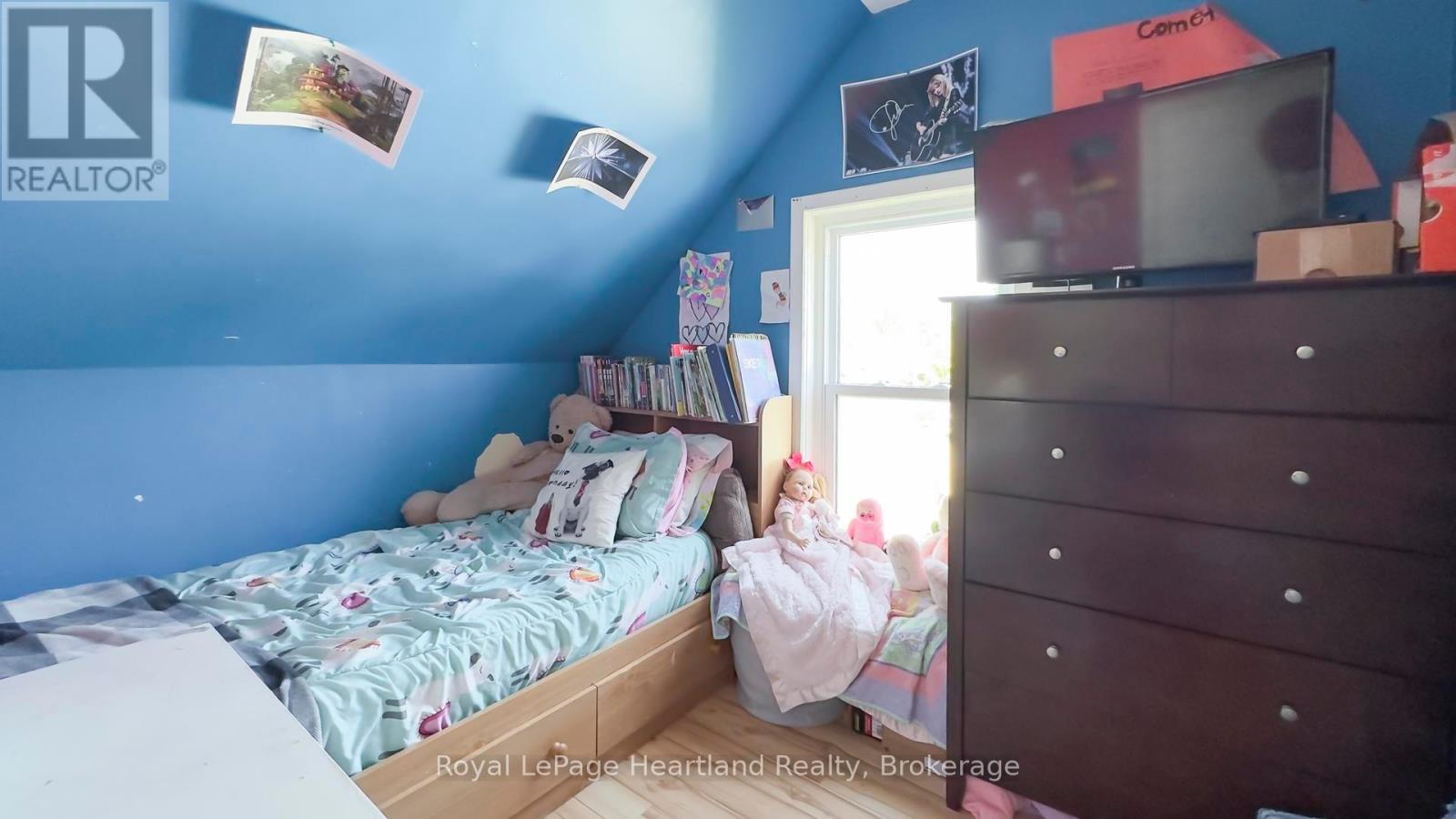 88 Richmond Street N, Bluewater, Ontario  N0M 1X0 - Photo 26 - X12223618