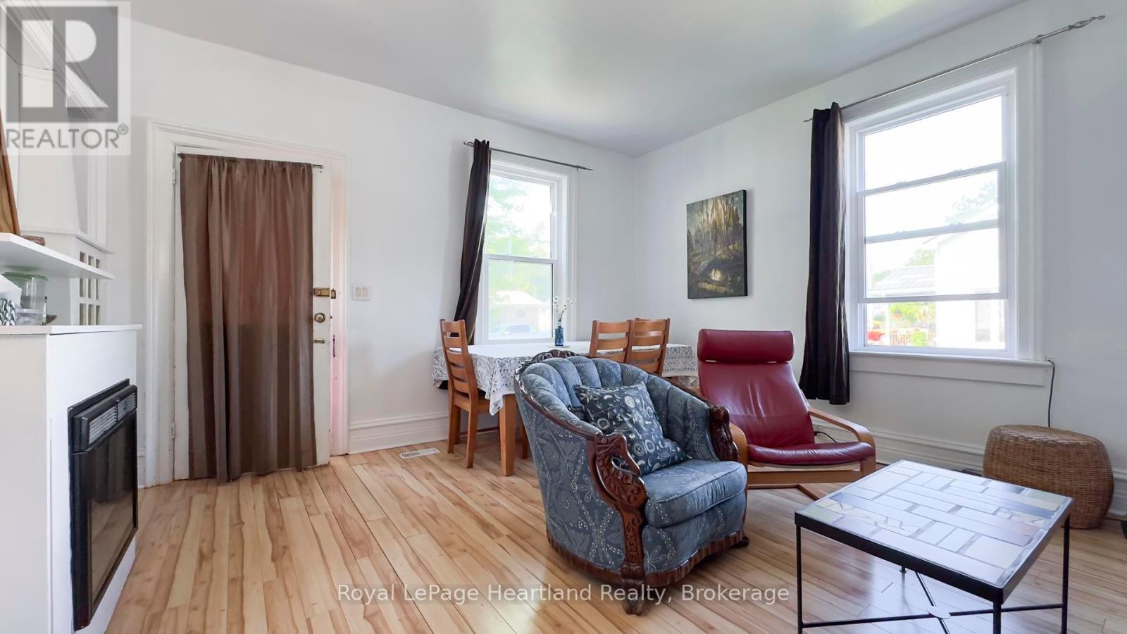 88 Richmond Street N, Bluewater, Ontario  N0M 1X0 - Photo 6 - X12223618