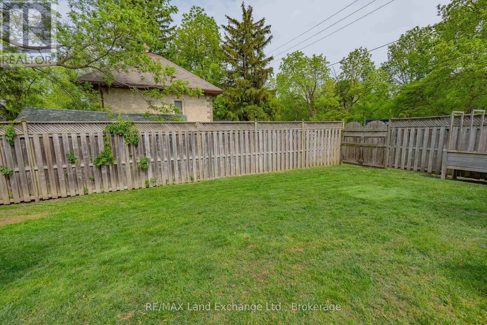 970 William Street, Kincardine, Ontario  N2Z 2H1 - Photo 8 - X12223631