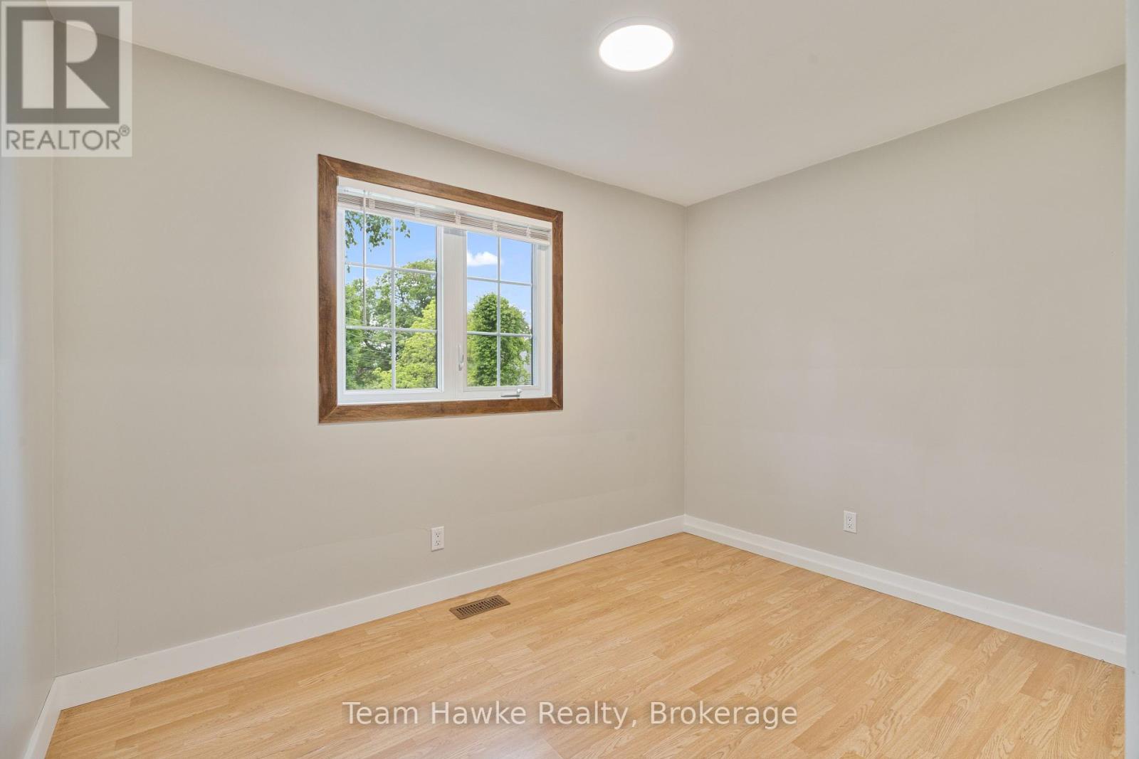 689 Dominion Avenue, Midland, Ontario  L4R 1R9 - Photo 29 - S12223729
