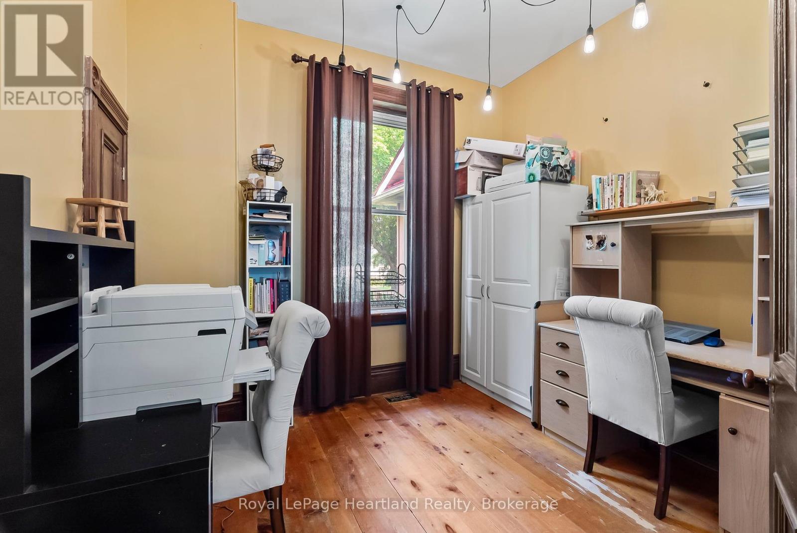 9540 Ayton Road, Minto, Ontario  N0G 1Z0 - Photo 16 - X12223758