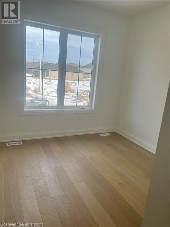 10 Cristallina Drive Unit# Upper, Thorold, Ontario  L2V 0H3 - Photo 5 - 40741052