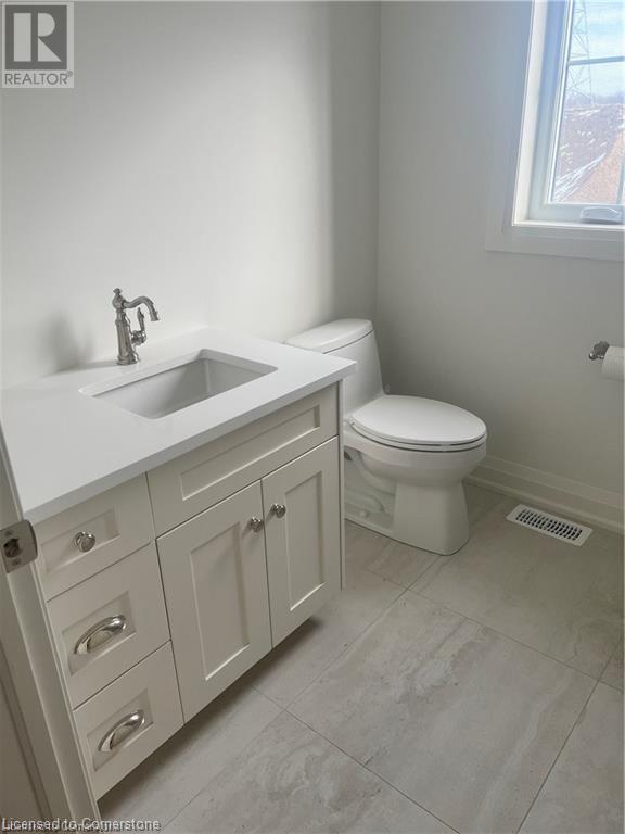 10 Cristallina Drive Unit# Upper, Thorold, Ontario  L2V 0H3 - Photo 8 - 40741052