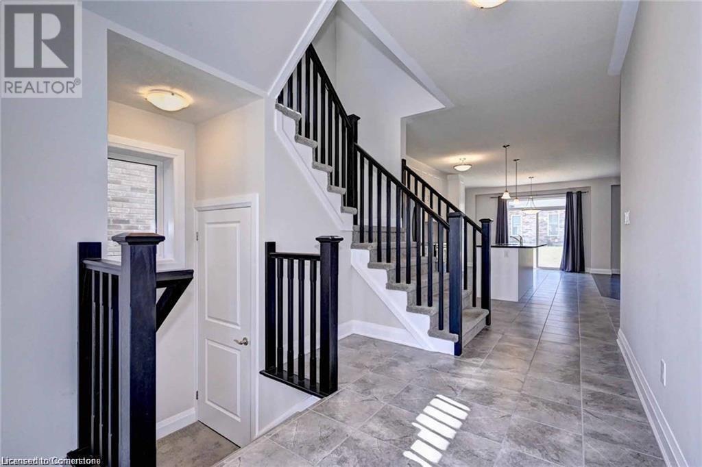 592 Blair Creek Drive Unit# A, Kitchener, Ontario  N2P 0E6 - Photo 4 - 40741779