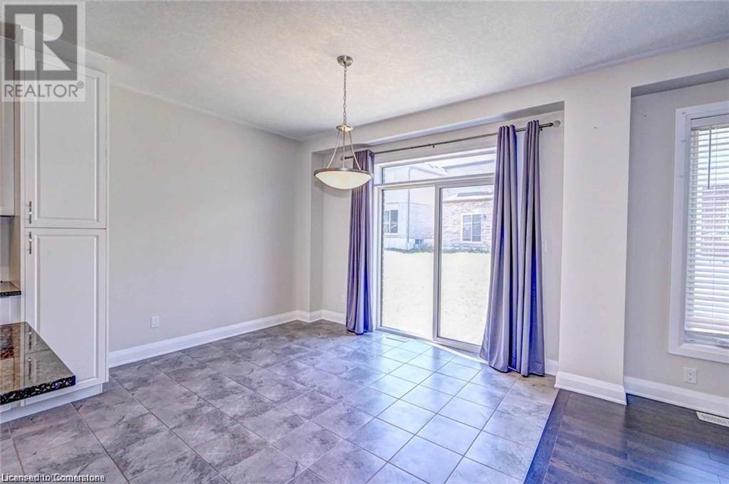 592 Blair Creek Drive Unit# A, Kitchener, Ontario  N2P 0E6 - Photo 8 - 40741779