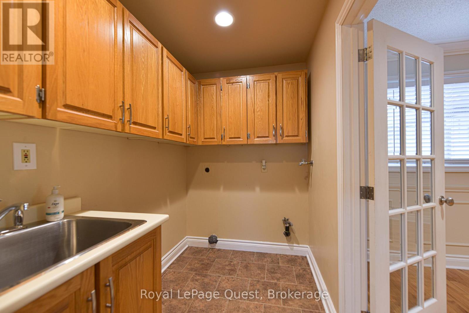27 Heyden Avenue, Orillia, Ontario  L3V 6H1 - Photo 32 - S12223834