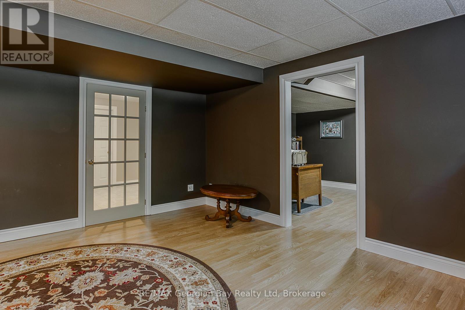 25 Sterling Drive, Tiny, Ontario  L0L 2T0 - Photo 25 - S12223927