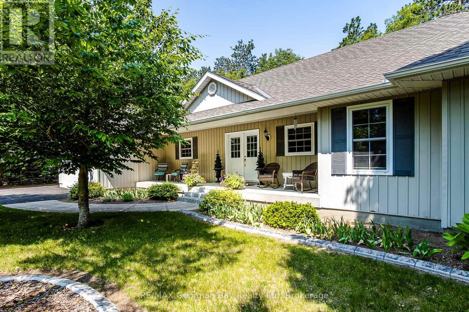 25 Sterling Drive, Tiny, Ontario  L0L 2T0 - Photo 29 - S12223927