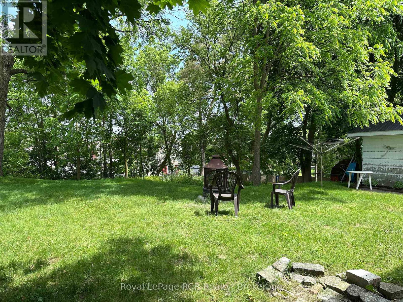 298 8th Street, Hanover, Ontario  N4N 1J7 - Photo 10 - X12223877