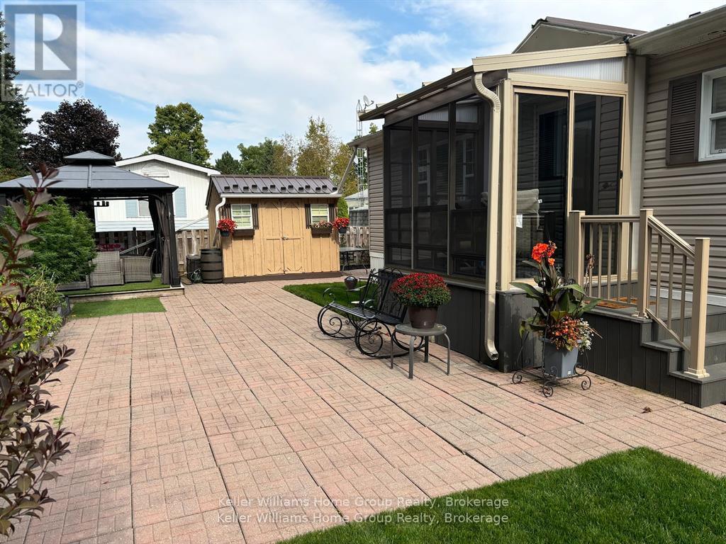 536 Poplar Place, Centre Wellington, Ontario  N1M 2W5 - Photo 2 - X12223892