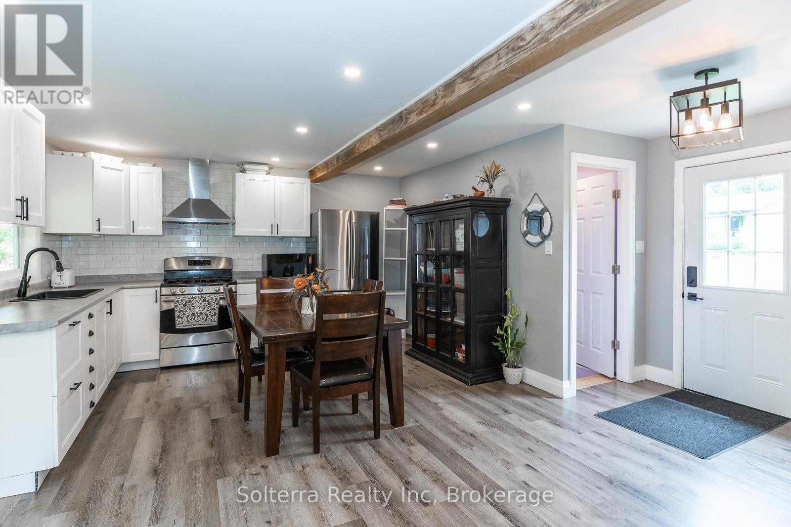 160 Wagner Road W, Gravenhurst, Ontario  P1P 1C3 - Photo 17 - X12223920