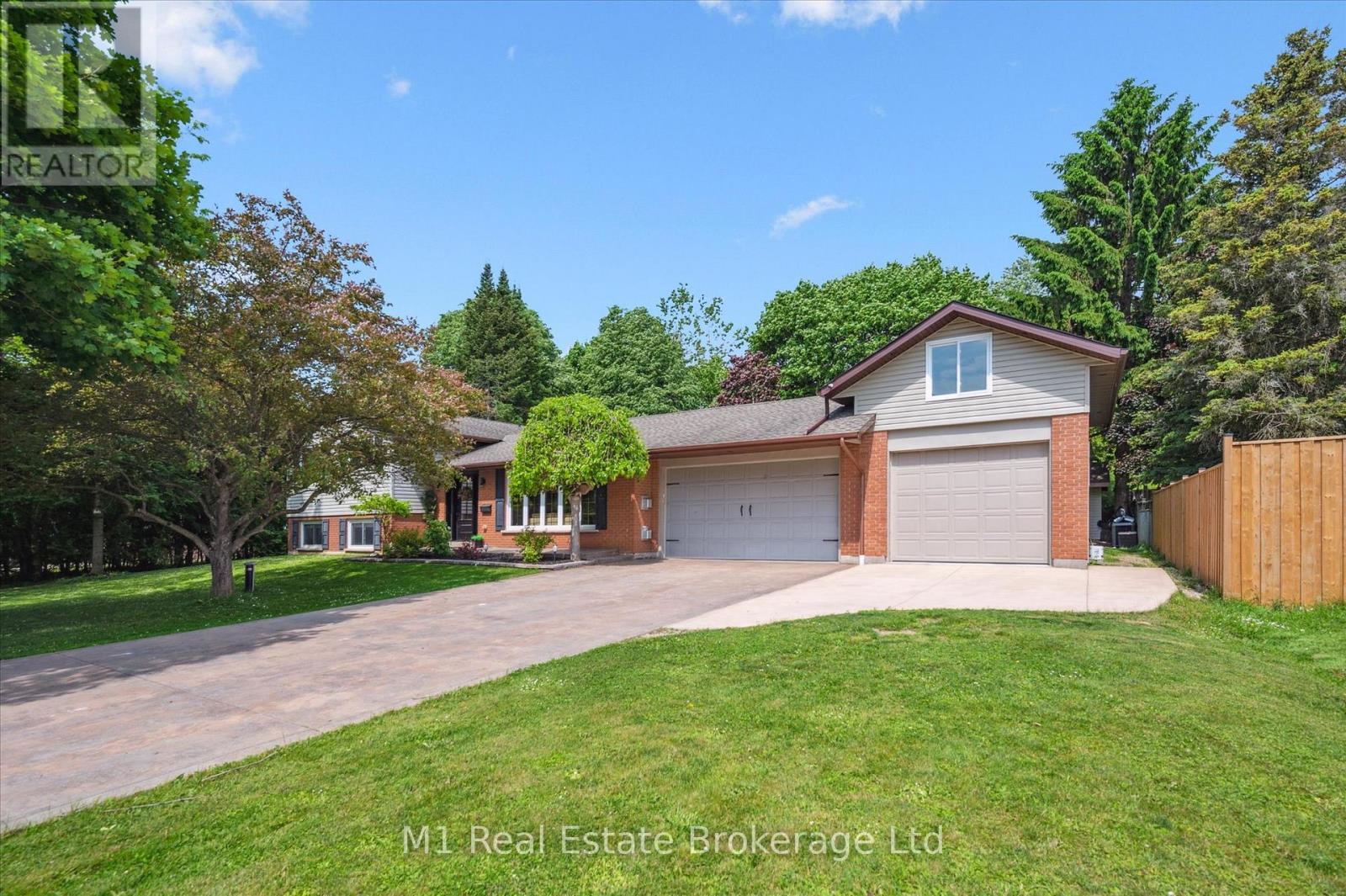 765 BON ACCORD STREET, Centre Wellington, Ontario