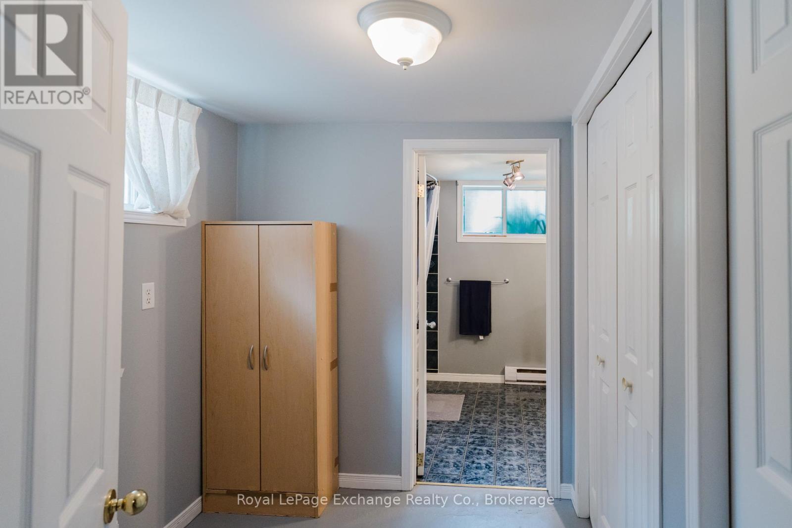 14 Mitchell Lane, Saugeen Shores, Ontario  N0H 2C0 - Photo 28 - X12223944