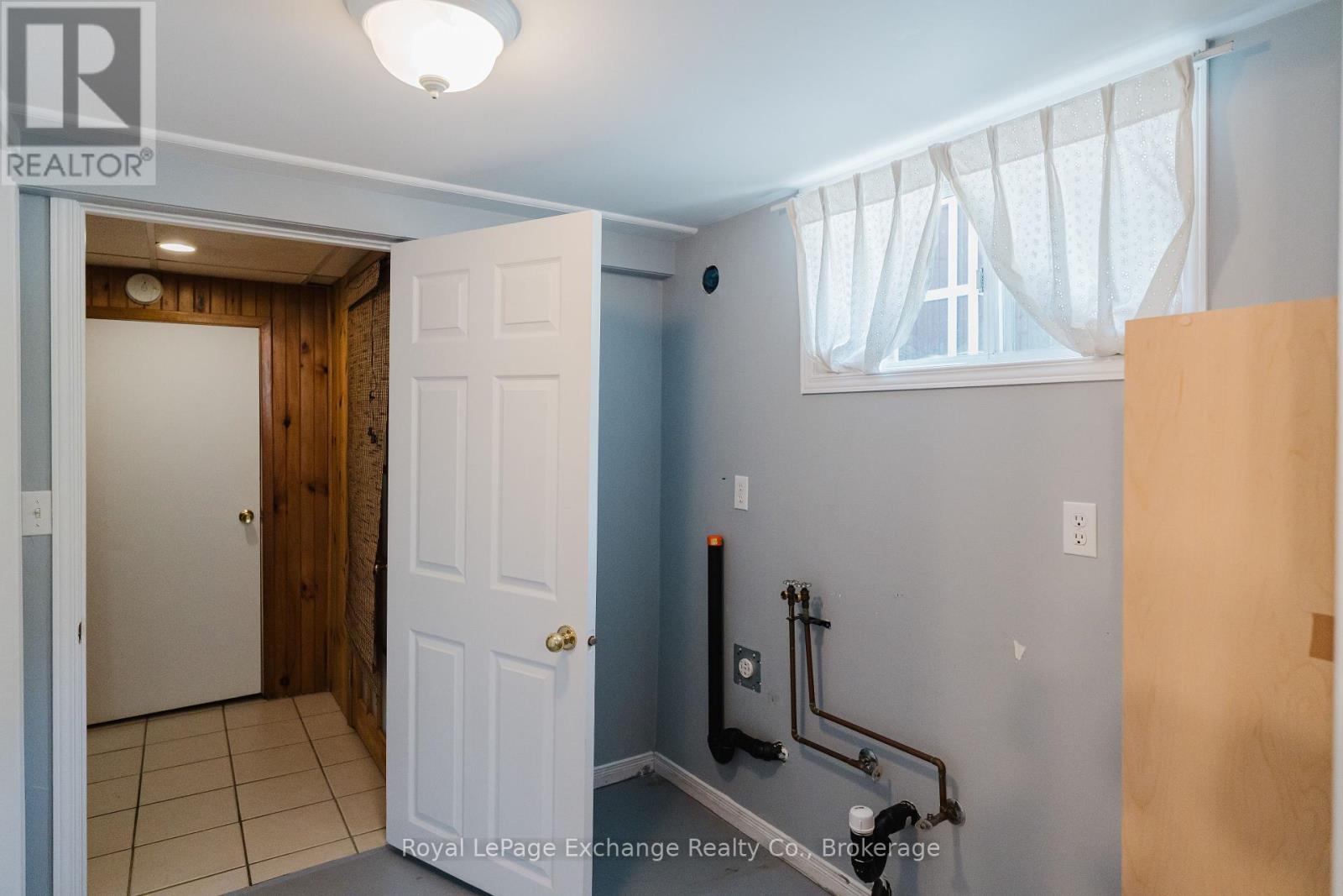 14 Mitchell Lane, Saugeen Shores, Ontario  N0H 2C0 - Photo 29 - X12223944