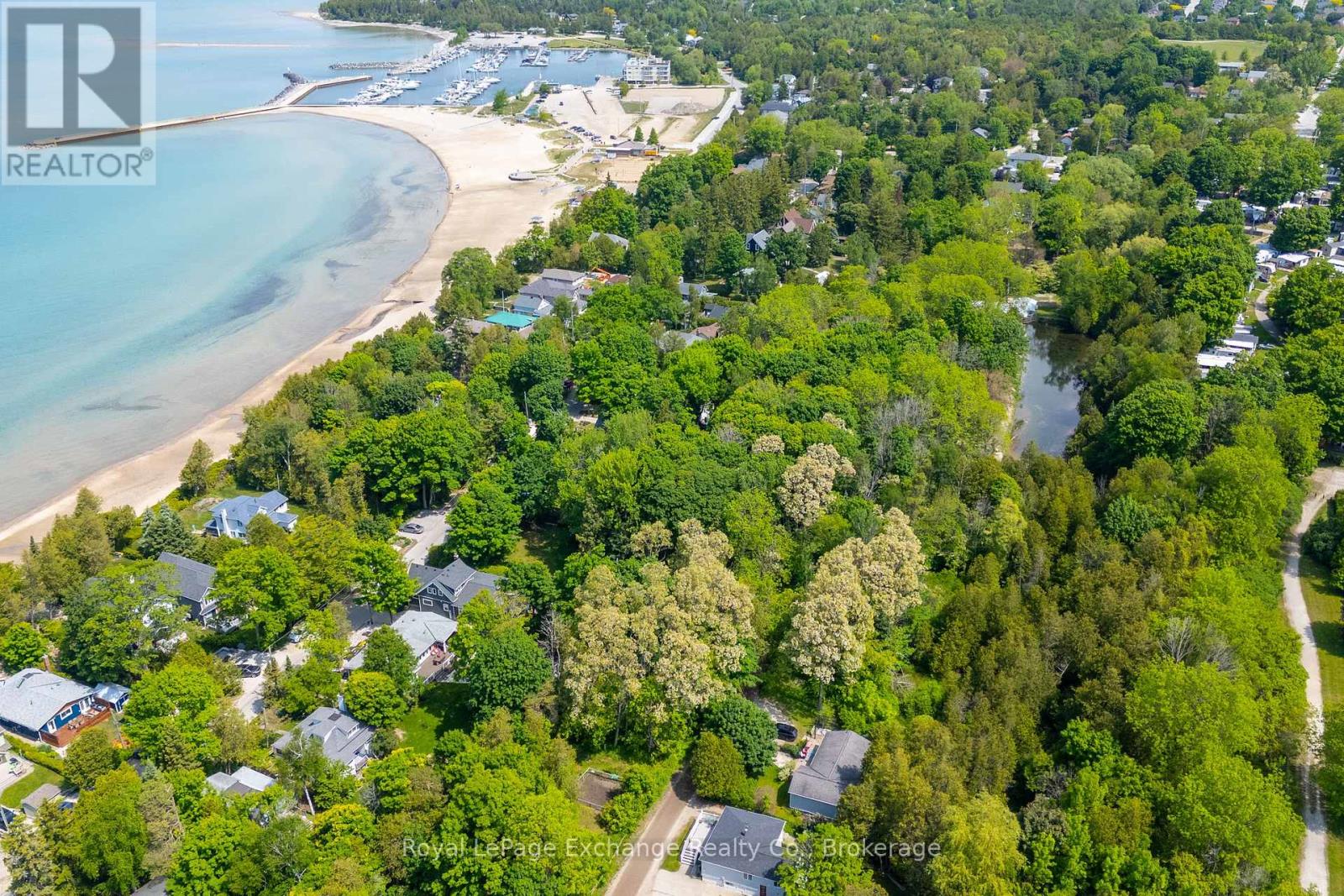 14 Mitchell Lane, Saugeen Shores, Ontario  N0H 2C0 - Photo 5 - X12223944