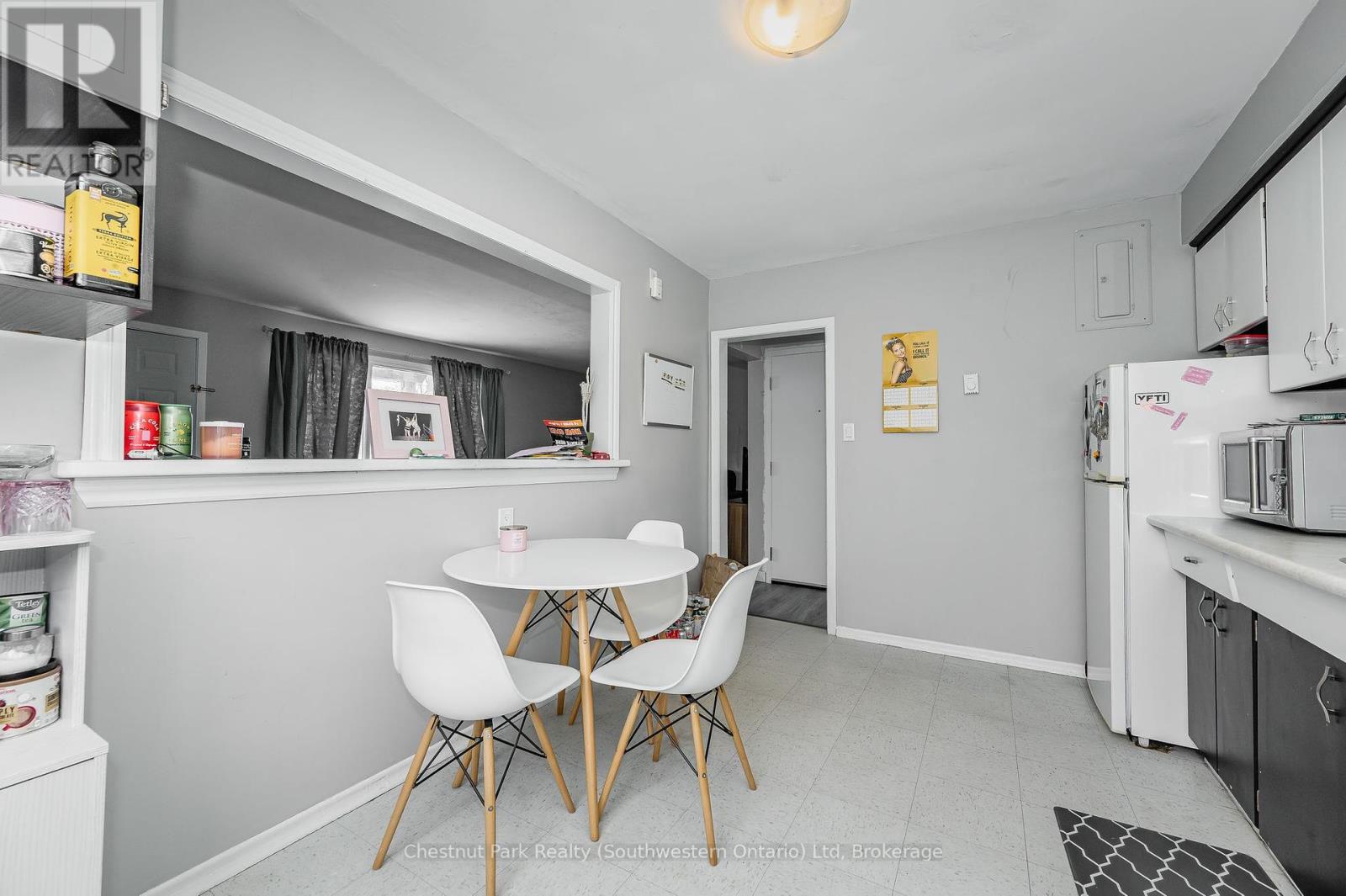 201 Alma Street N, Guelph, Ontario  N1H 5X9 - Photo 10 - X12223952
