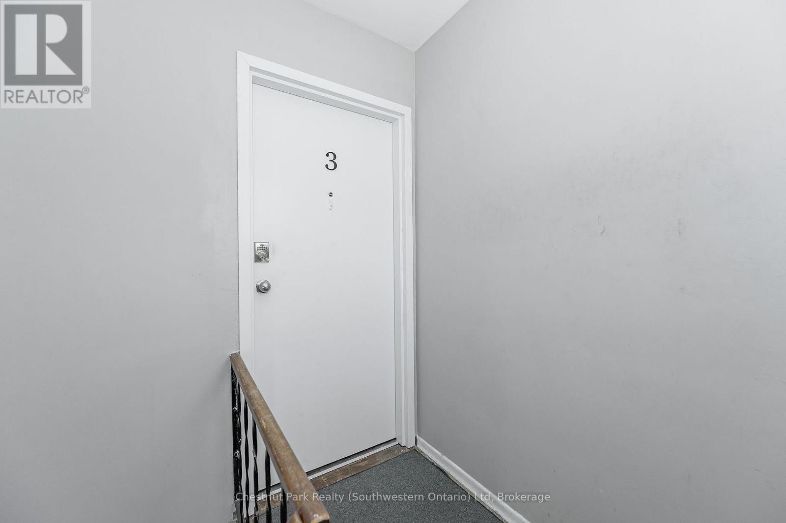 201 Alma Street N, Guelph, Ontario  N1H 5X9 - Photo 18 - X12223952