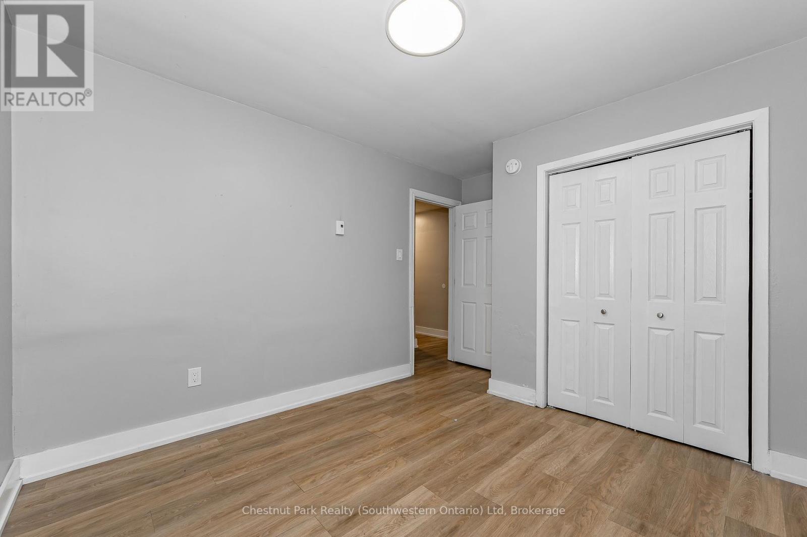 201 Alma Street N, Guelph, Ontario  N1H 5X9 - Photo 37 - X12223952