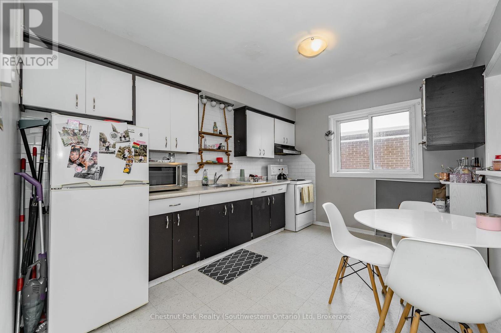 201 Alma Street N, Guelph, Ontario  N1H 5X9 - Photo 8 - X12223952