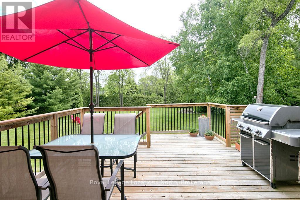 114 Edward Street, Blue Mountains, Ontario  N0H 1J0 - Photo 19 - X12223964