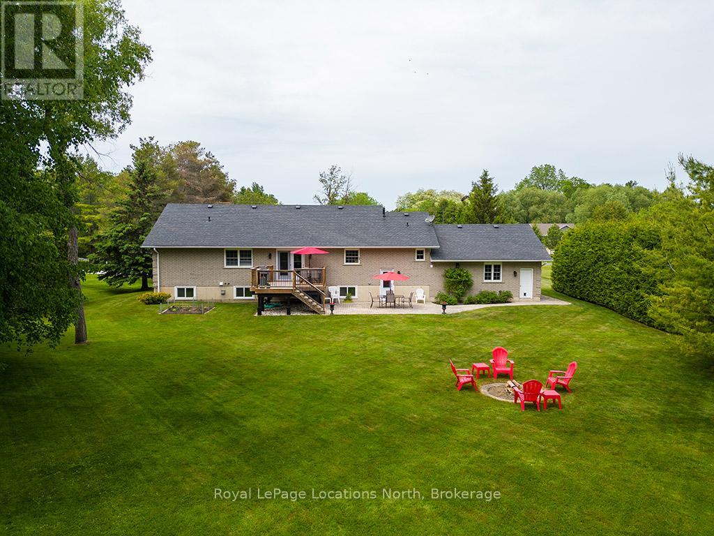 114 Edward Street, Blue Mountains, Ontario  N0H 1J0 - Photo 22 - X12223964