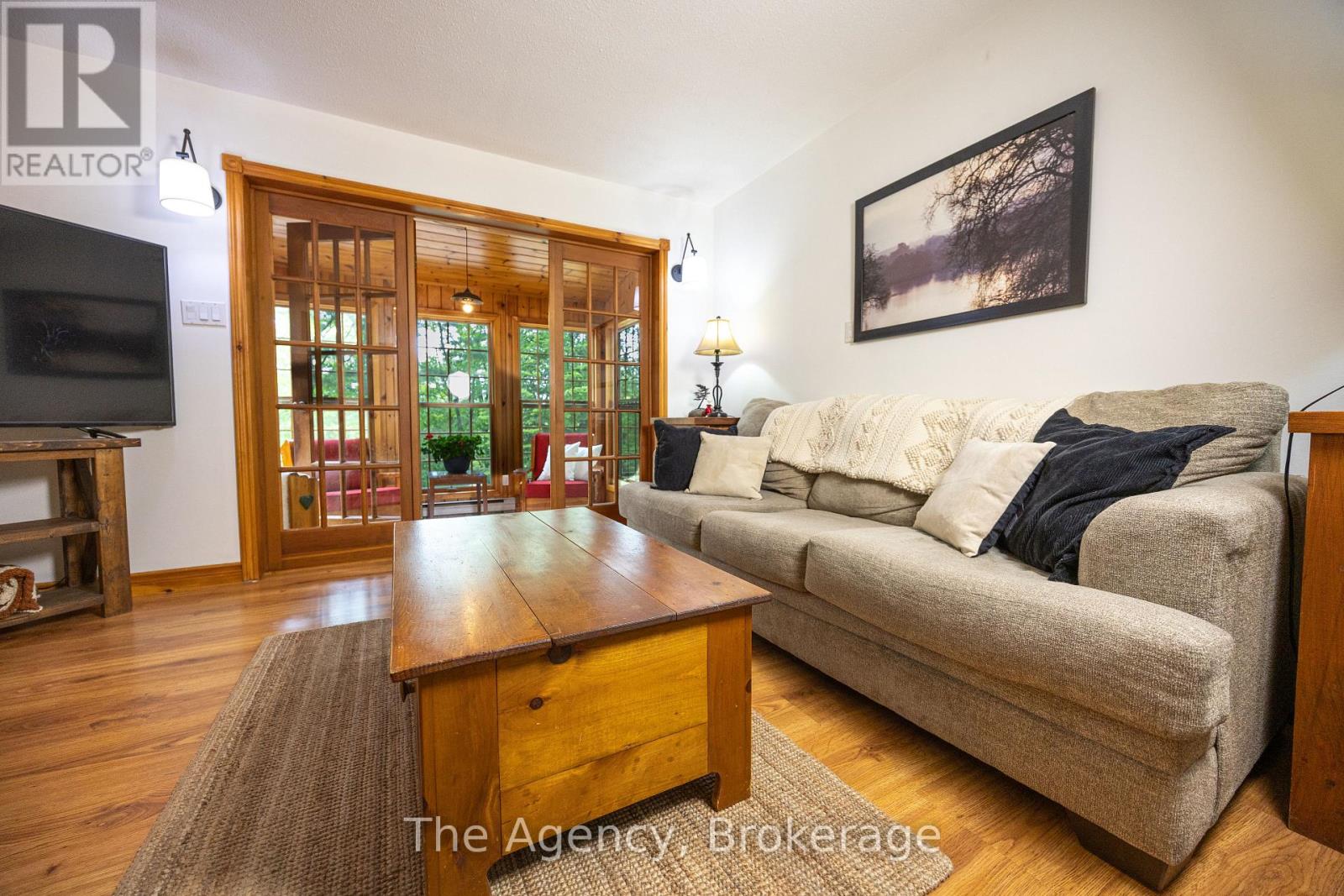 1411 Cedar Lane, Bracebridge, Ontario  P1L 1W9 - Photo 8 - X12224005
