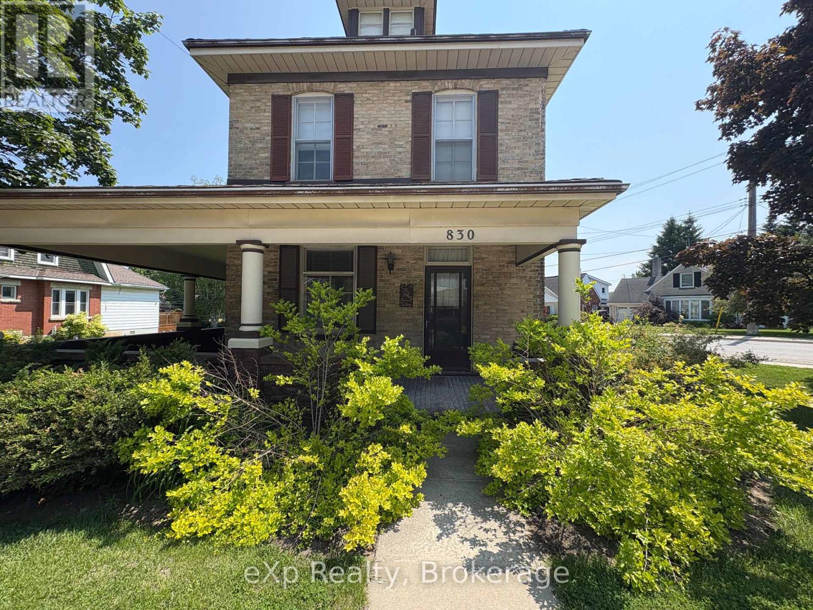 830 YONGE STREET S, Brockton, Ontario