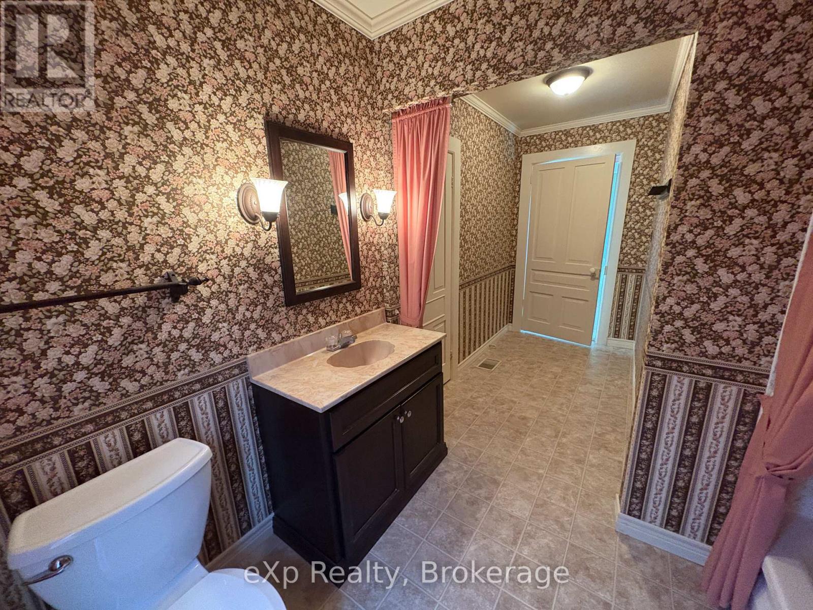 830 Yonge Street S, Brockton, Ontario  N0G 2V0 - Photo 15 - X12224028