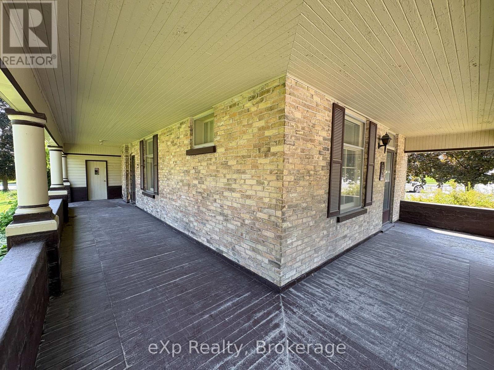 830 Yonge Street S, Brockton, Ontario  N0G 2V0 - Photo 5 - X12224028