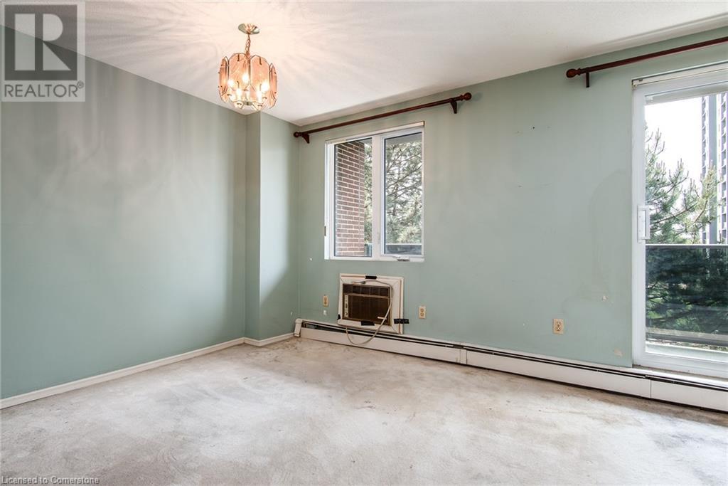 279 Chandler Drive Unit# 403, Kitchener, Ontario  N2E 1X6 - Photo 18 - 40739977